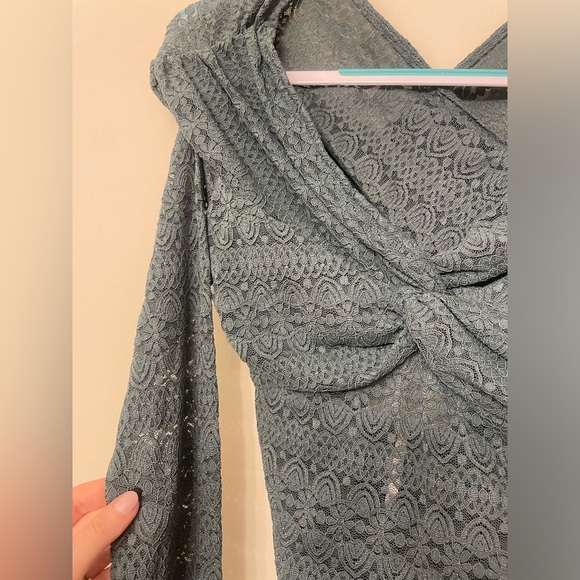 FREE PEOPLE DARK GREEN LACE RUCHED HOLD ME CLOSER LONG SLEEVE TOP- SMALL - Picture 5 of 5